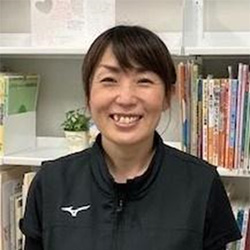 本多 理紗 氏