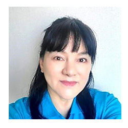 鎌谷 眞里子 氏